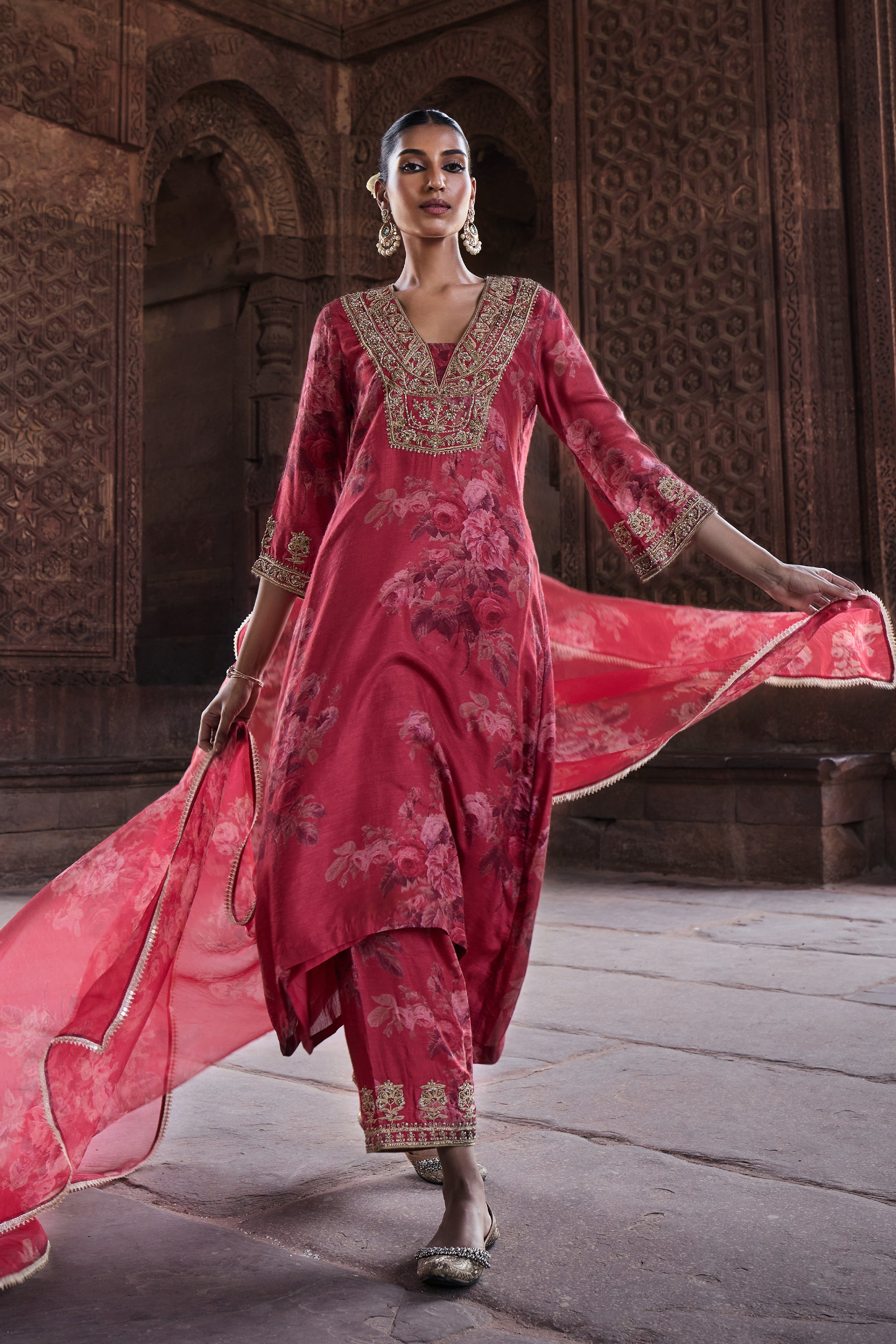 Amara_Kurta_Set_Kritika_Dawar