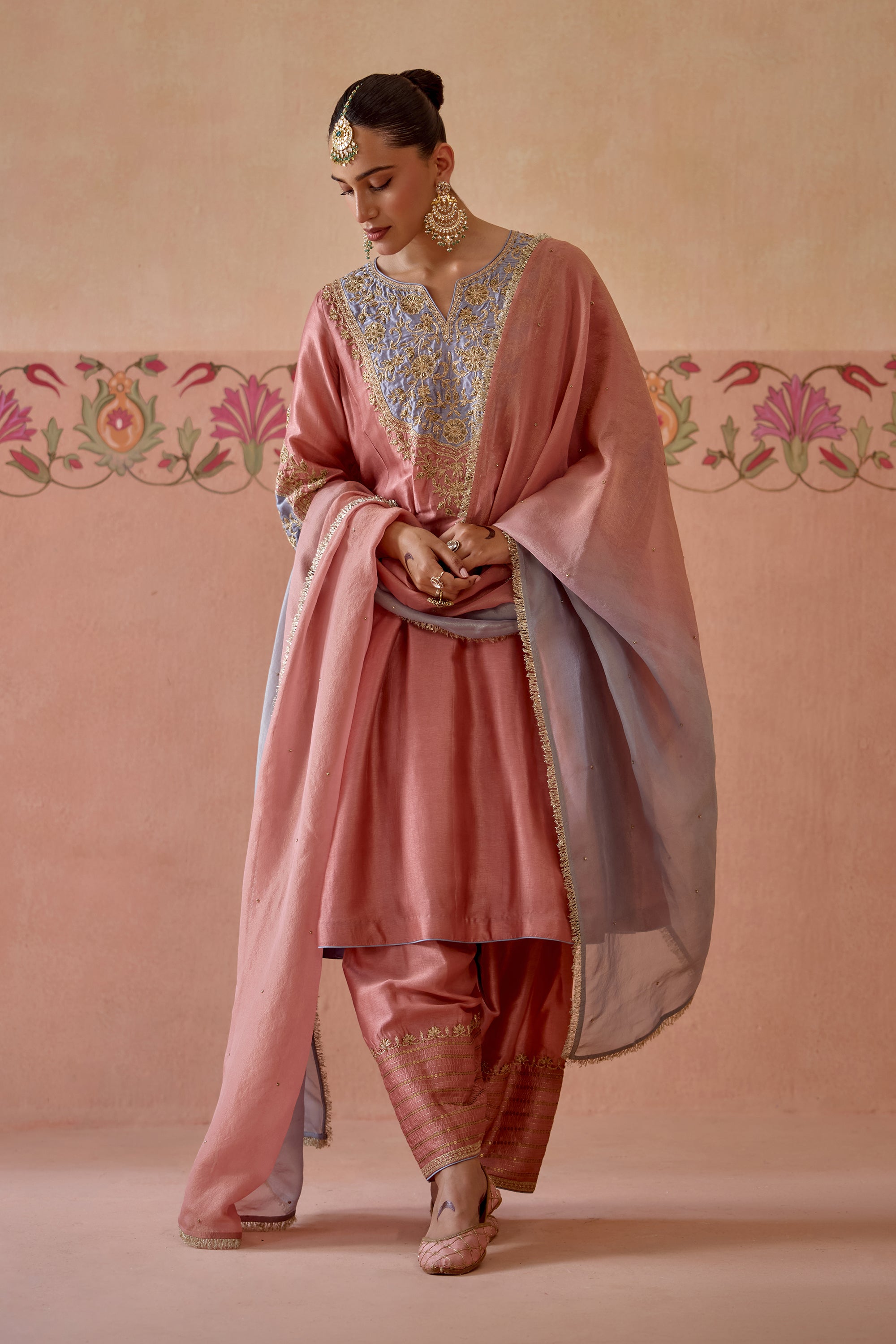 Aafreen Choga Set - B