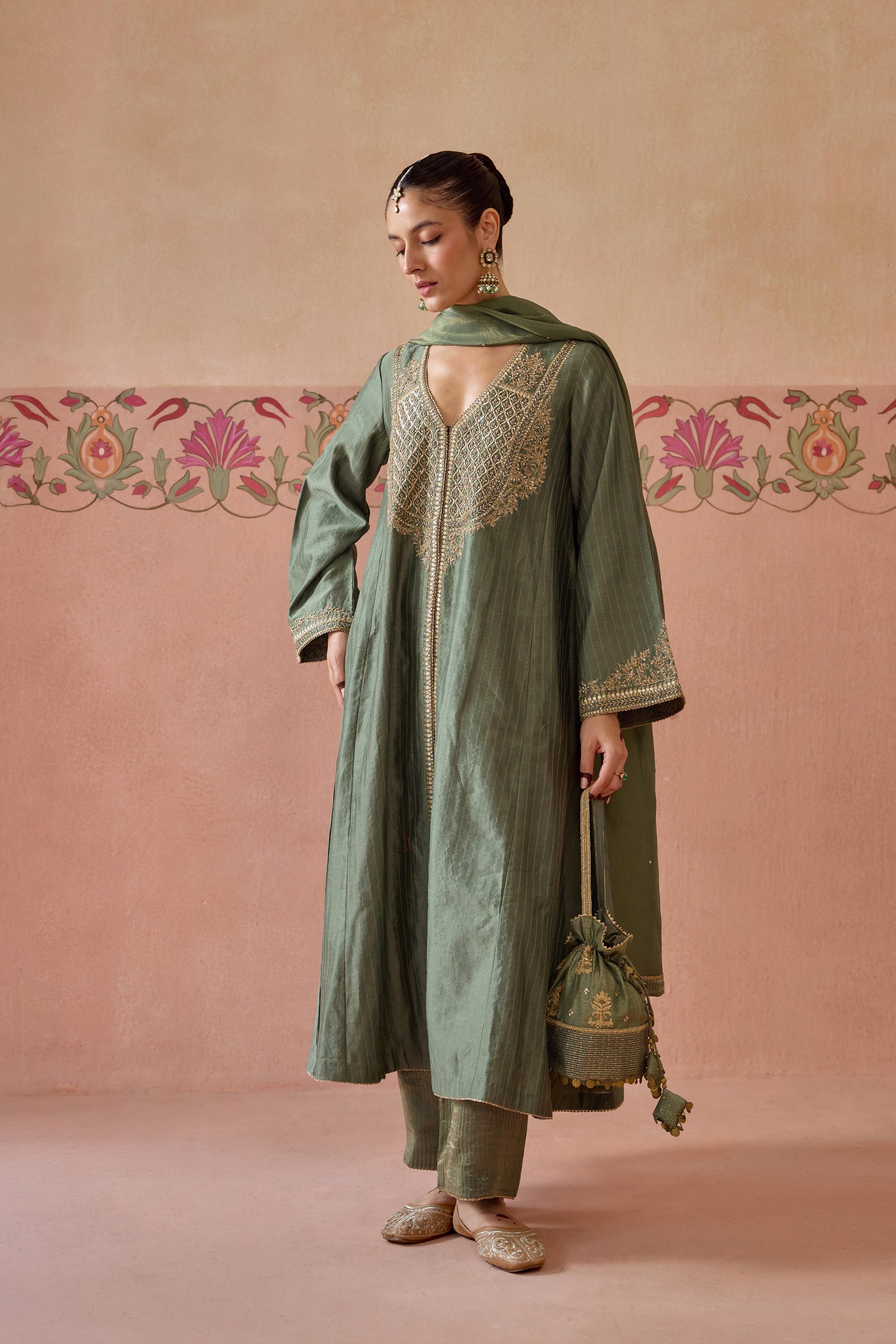 Mehrunisa Kurta Set - D