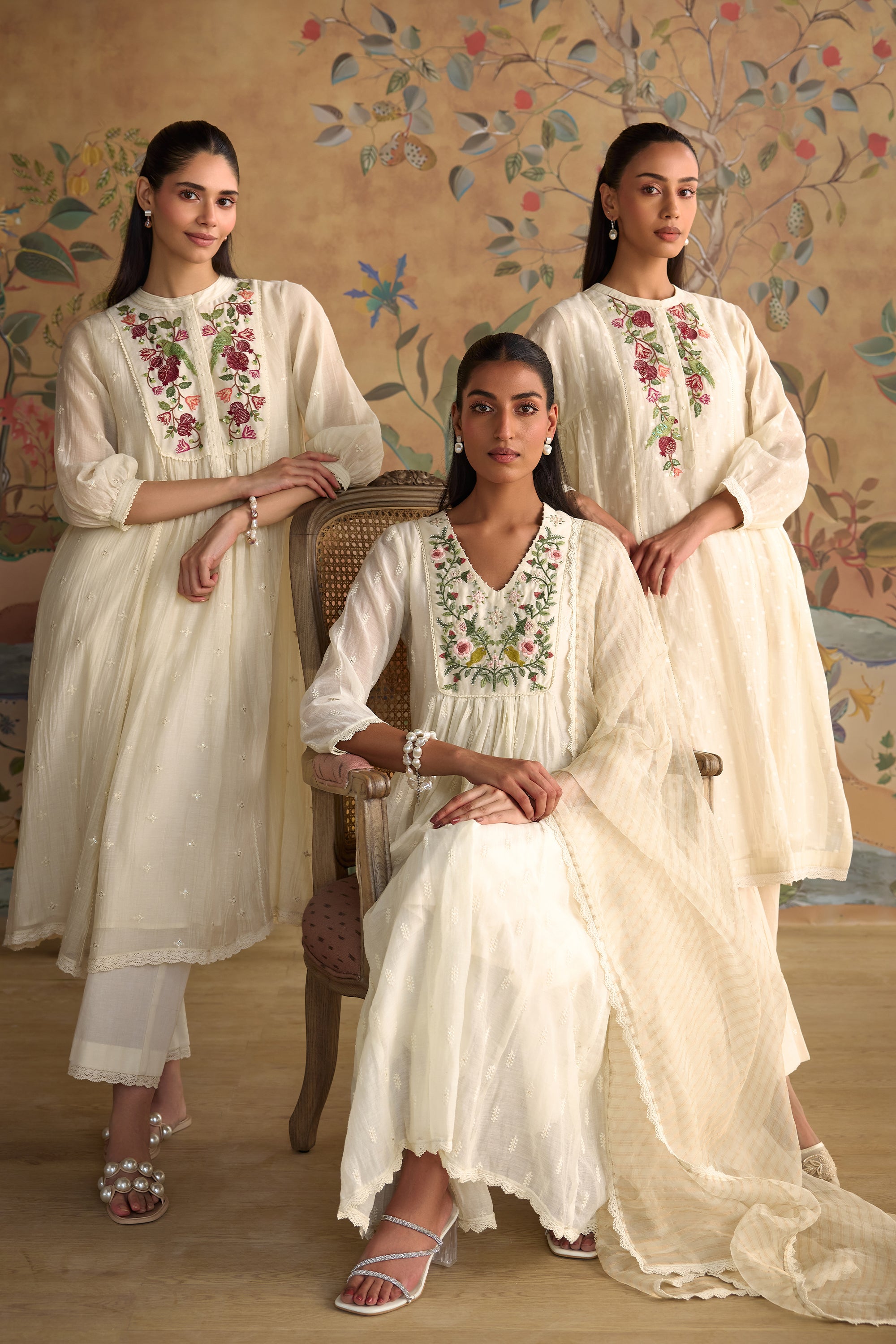 Aayra Tunic Set J