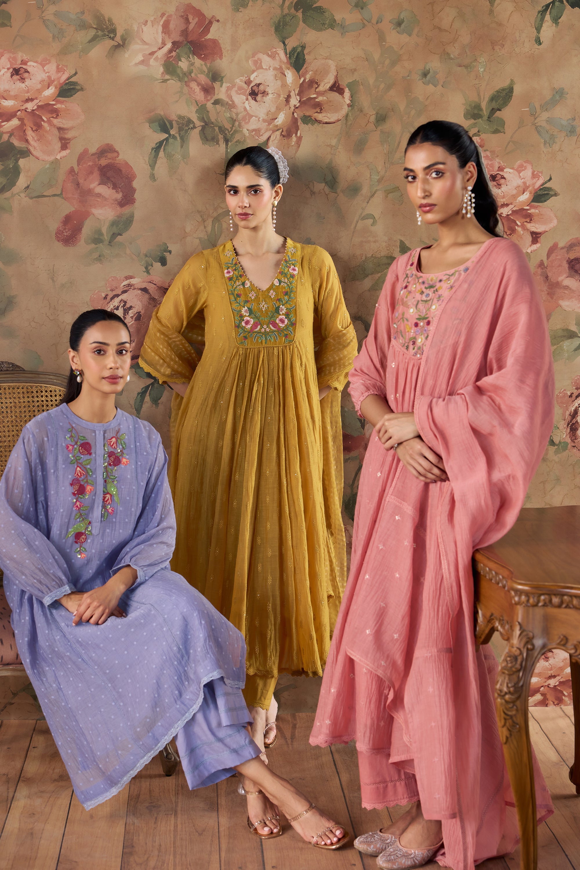 Chirai Kurta Set G
