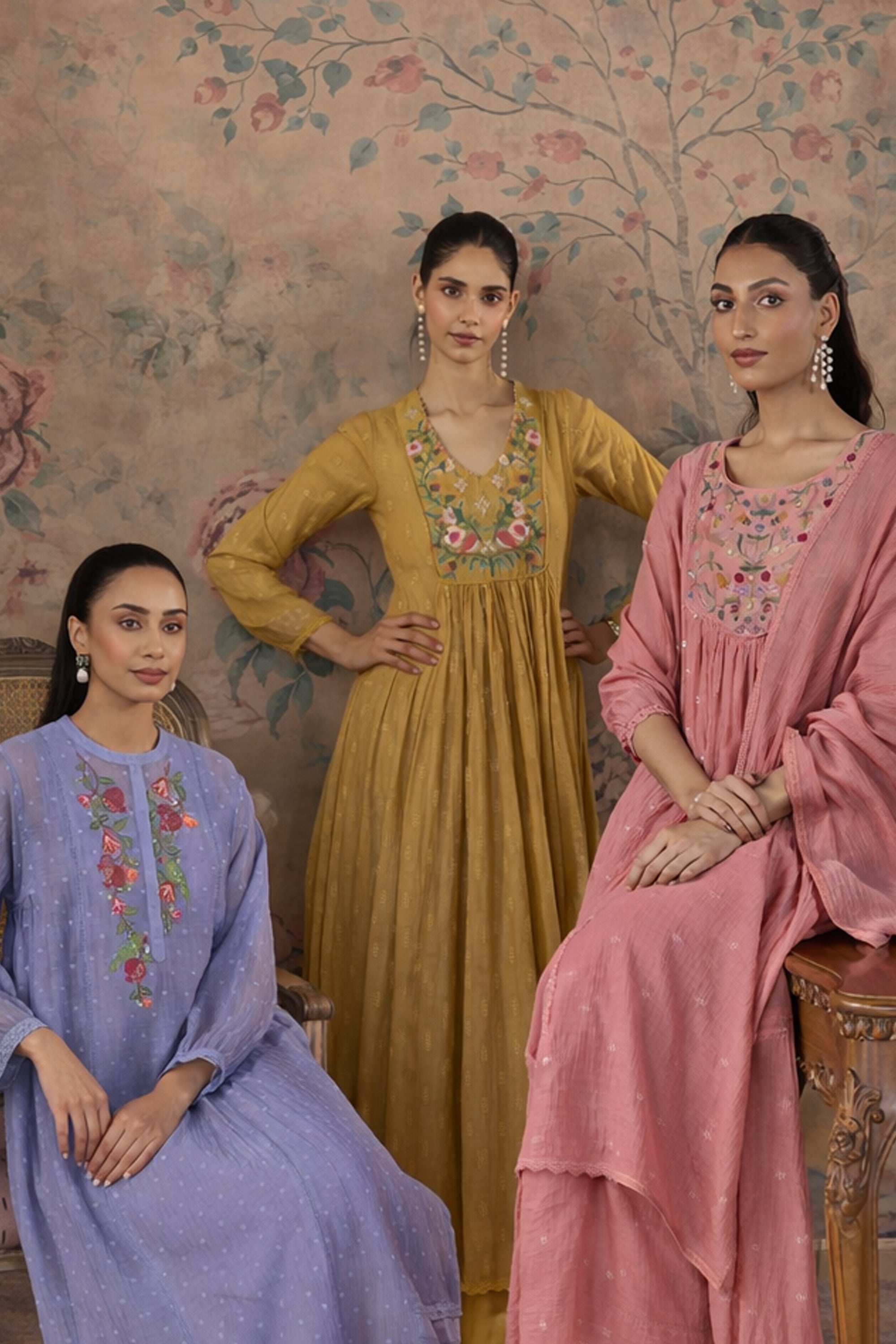 Chirai Kurta Set H
