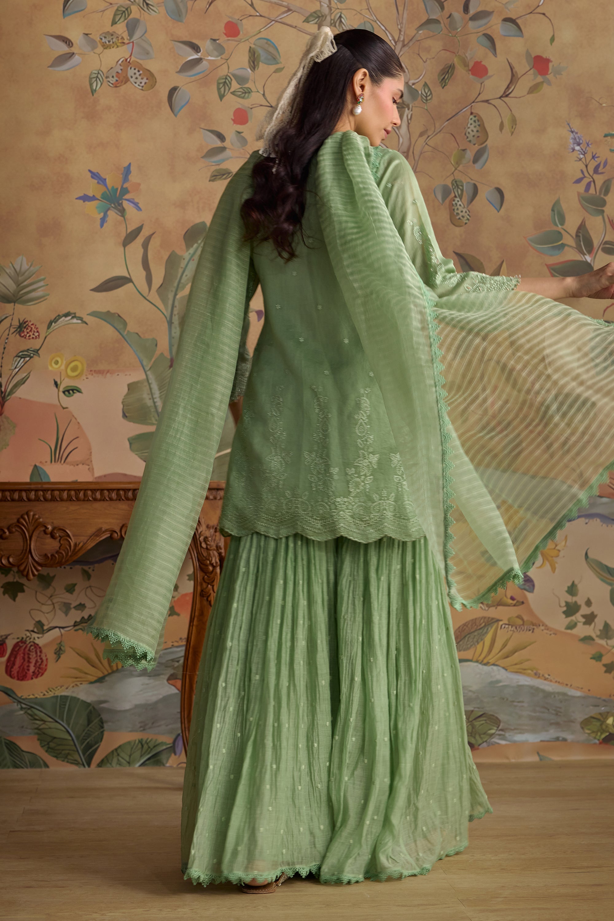 Paakiza Gharara Set C