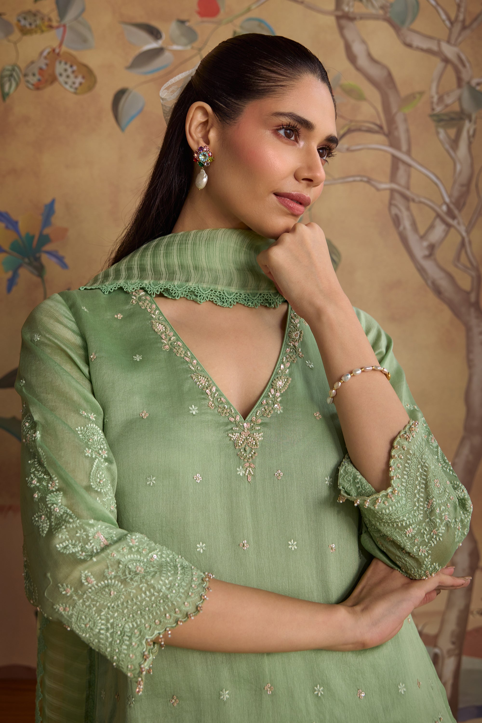 Paakiza Gharara Set E