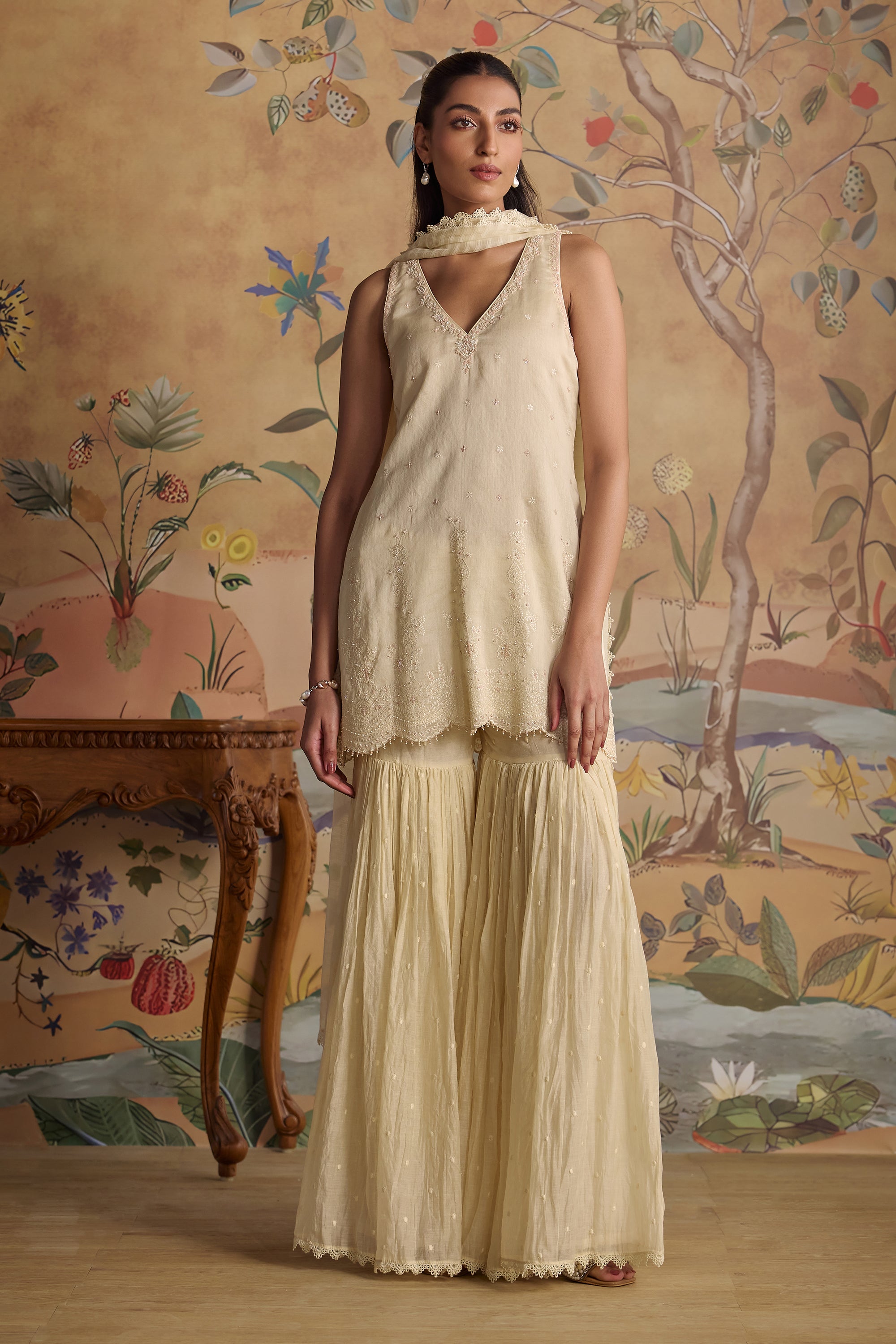 Paakiza Gharara Set A