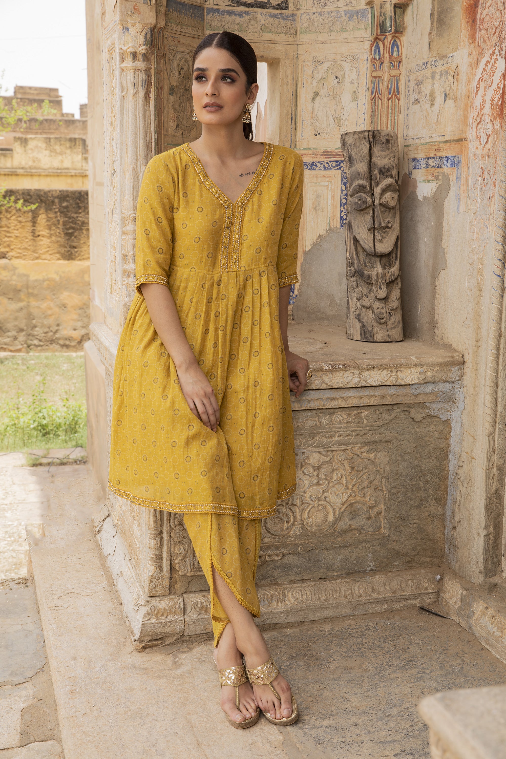 Yellow_Tissue_Chanderi_Dhoti_Set_Kritika_Dawar