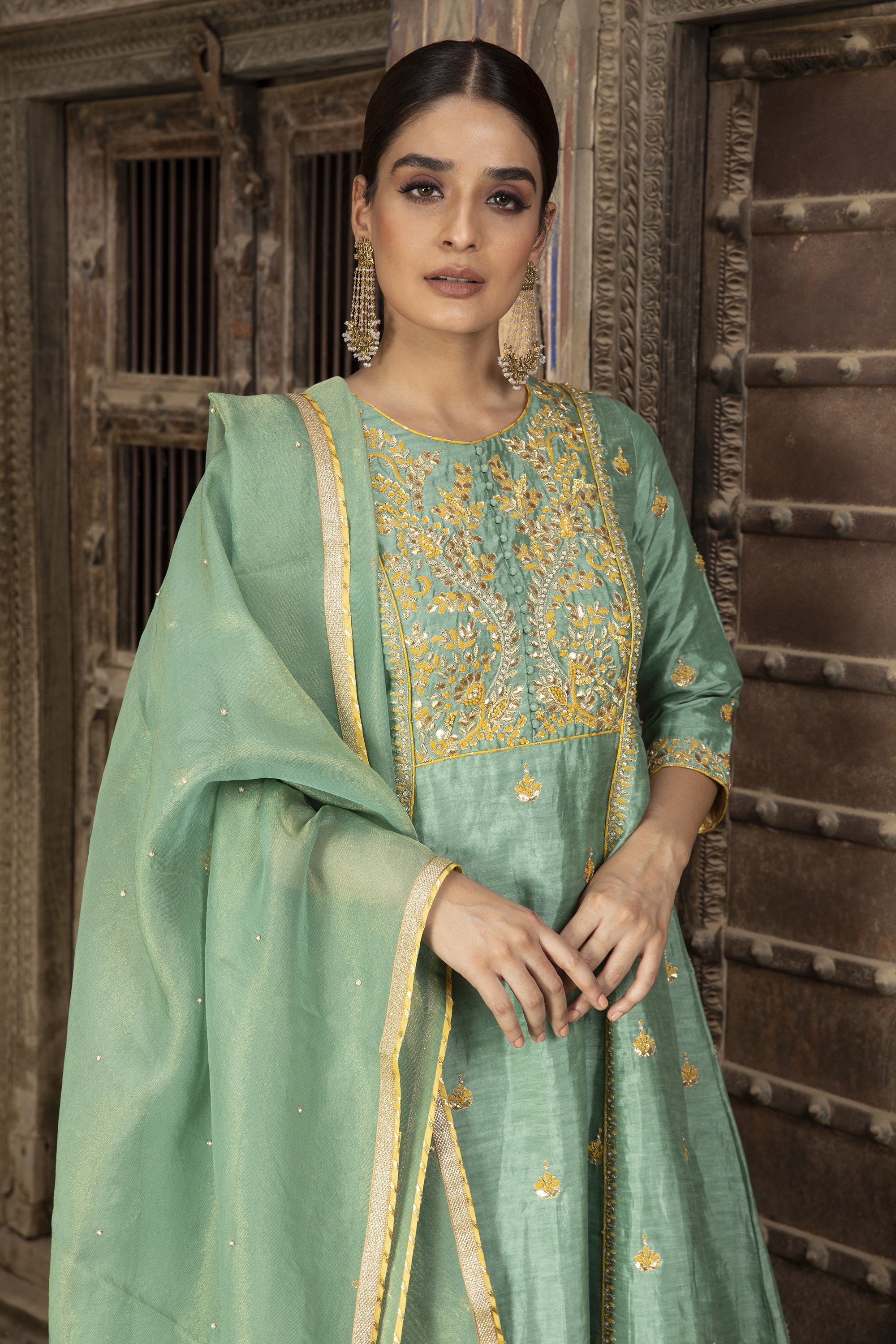Turquoise_Green_Gota_Embroidered_Kurta_Set_Kritika_Dawar