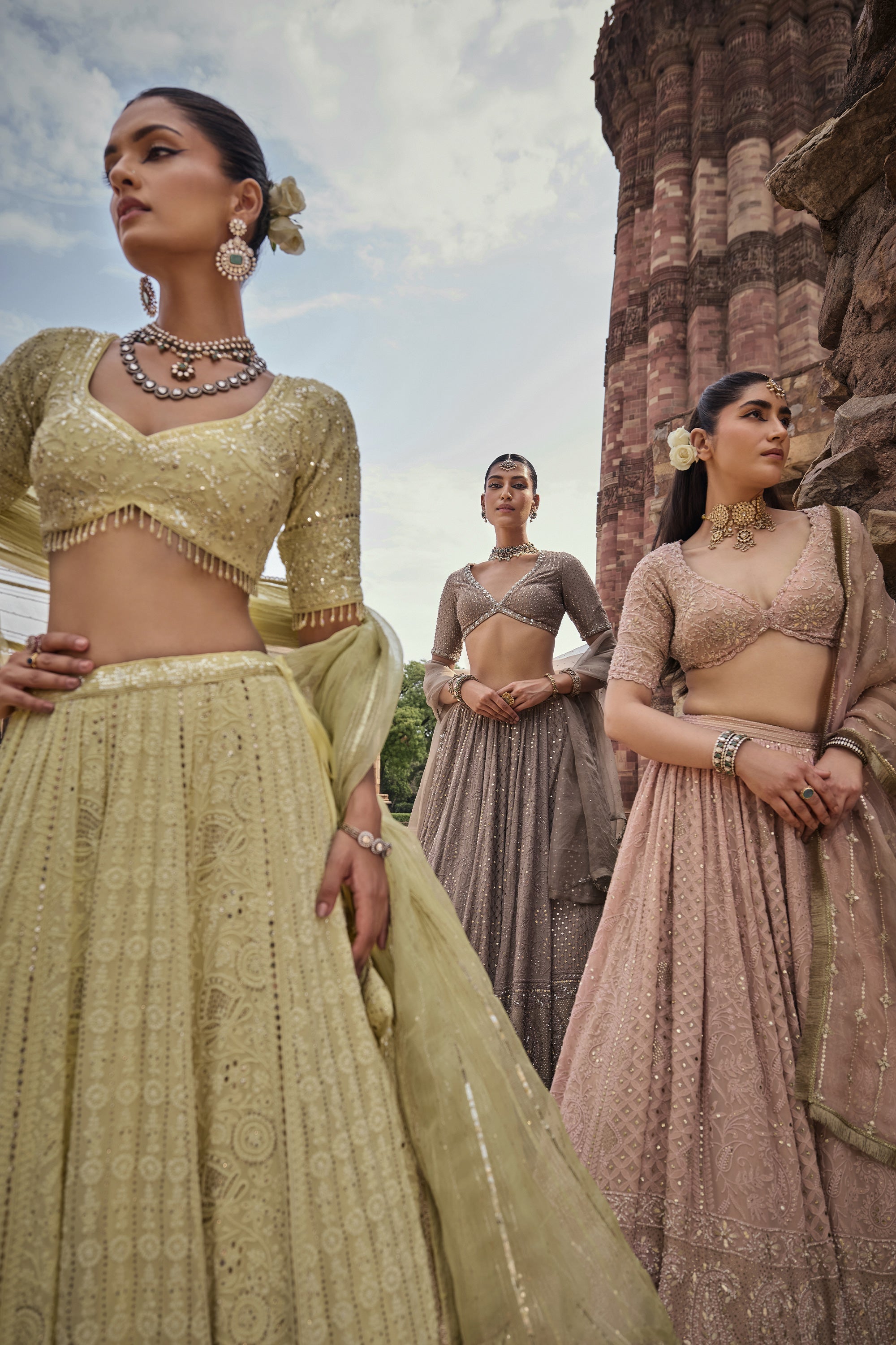 Mehreen_Lehenga_Set_Kritika_Dawar
