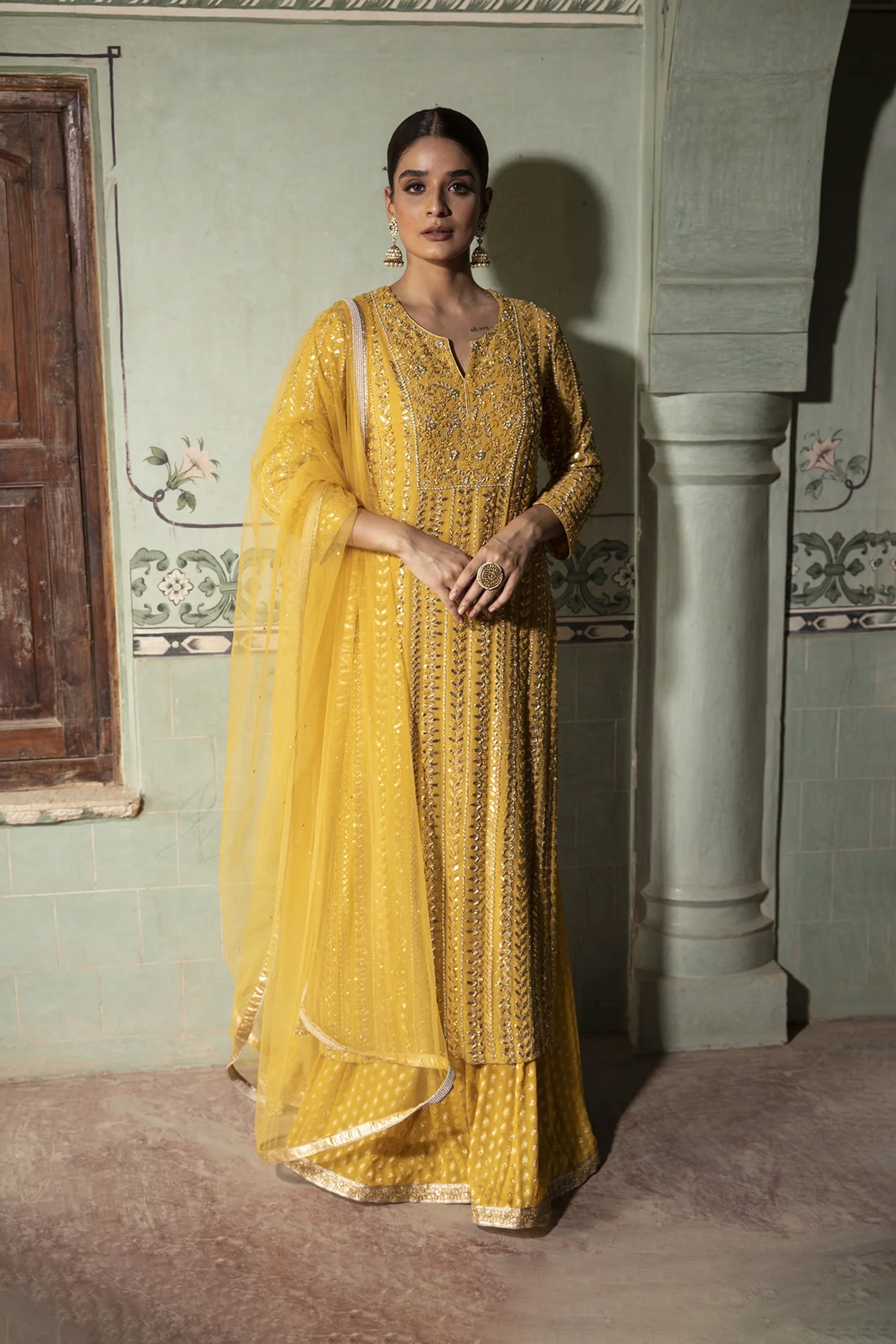 Yellow_Georgette_Gota_Embroidered_Kurta_Set_Kritika_Dawar