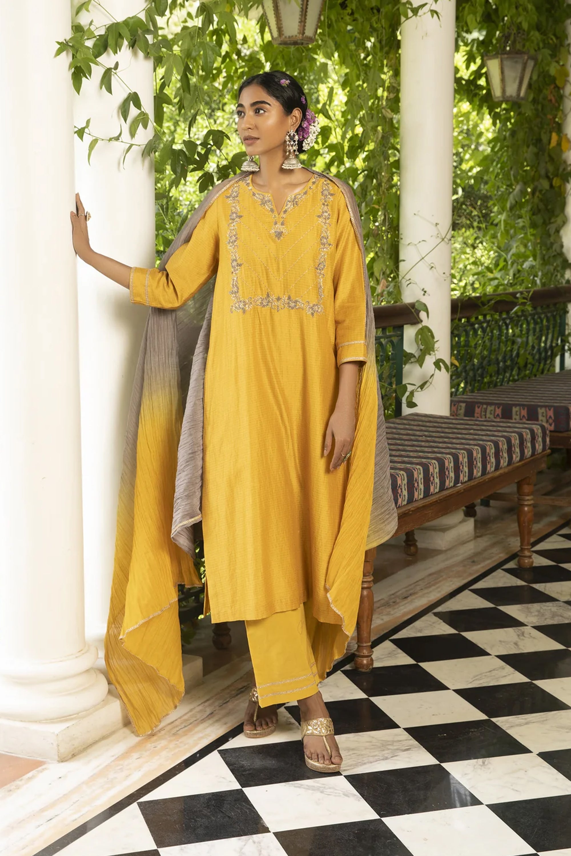 Yellow_Woven_Chanderi_Kurta_Set_Kritika_Dawar